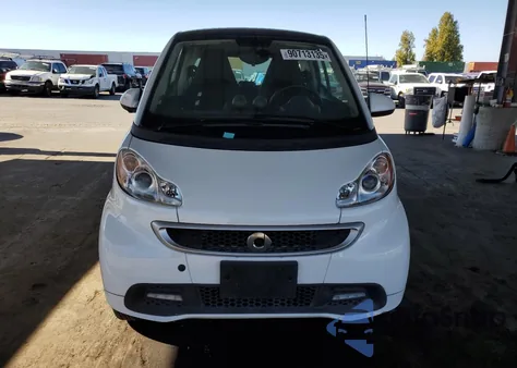 2014 Smart Fortwo z USA, uszkodzony, nr VIN WMEEJ9AA7EK799061